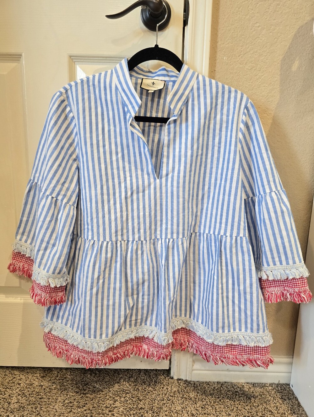 Tuckernuck Savannah Stripe Quarter Length Crawford Blouse Size L